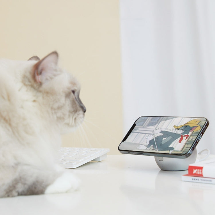 C101 Cute Cat Shape Magnetic Wireless Charging Stand Base