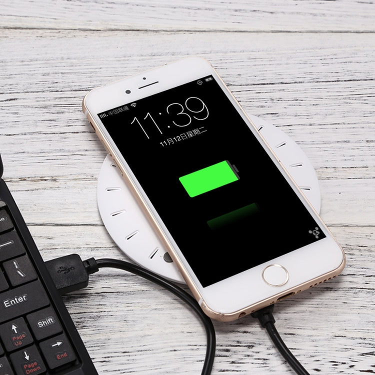5V 2A Fast Charging Qi Wireless Charger Pad Station with Micro USB Cable