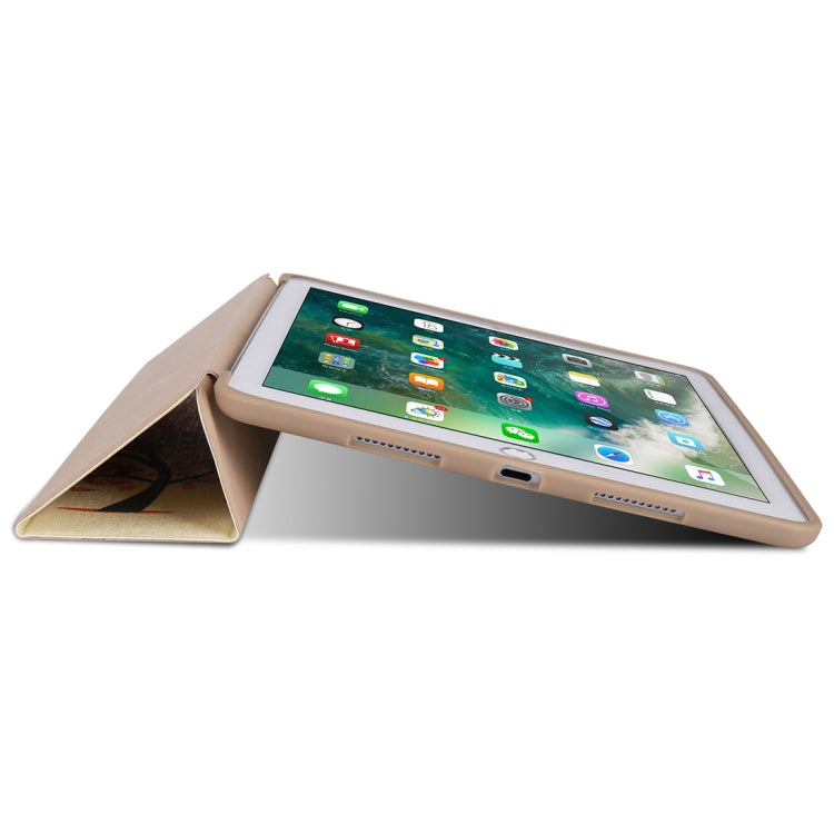 Maple Pattern Horizontal Flip PU Leather Case for iPad Air 2019 / Pro 10.5 inch, with Three-folding Holder & Honeycomb TPU Cover