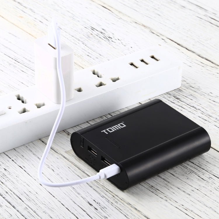 TOMO P4 USB Smart 4 Battery Charger with  Indicator Light for 18650 Li-ion Battery (Black)