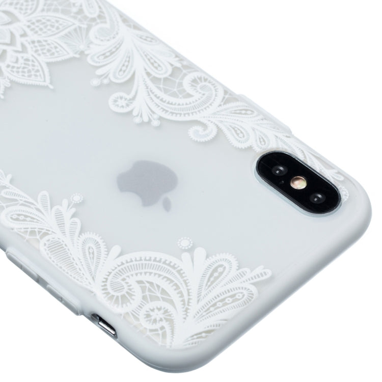 For iPhone X / XS Small Lotus Pattern Embossed Lace + PC Case