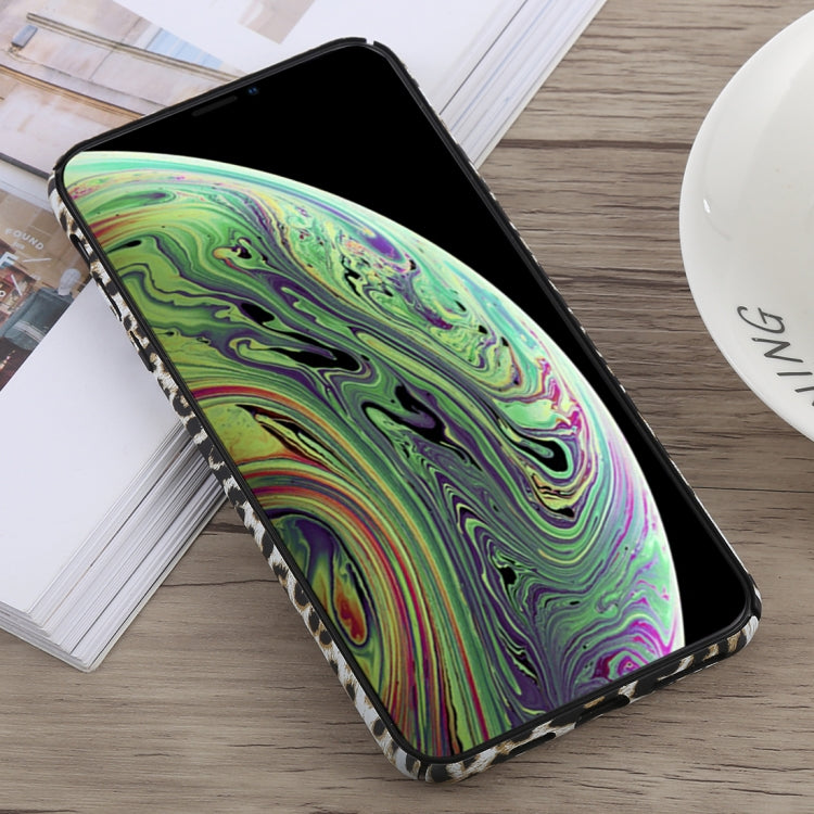 For iPhone X / XS Luminous Leopard Print PC Protective Case