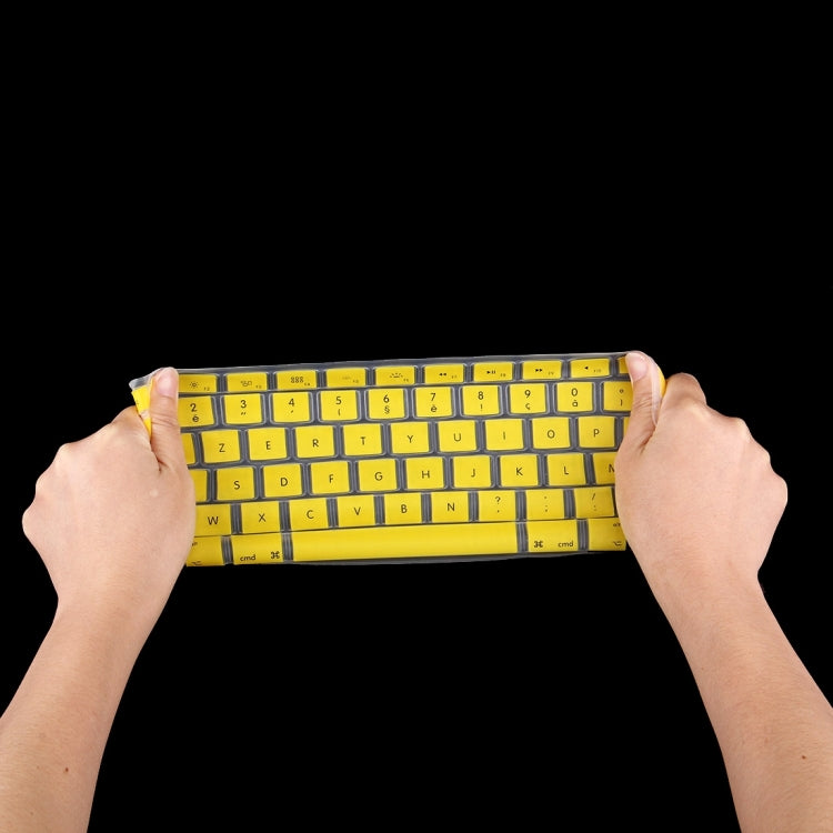 10 PCS Colorized Apple Laptop Silicone Keyboard Protector Protective Film for Macbook 13.3 inch & 15.4 inch & 17 inch, EU Version / French, Random Color Delivery