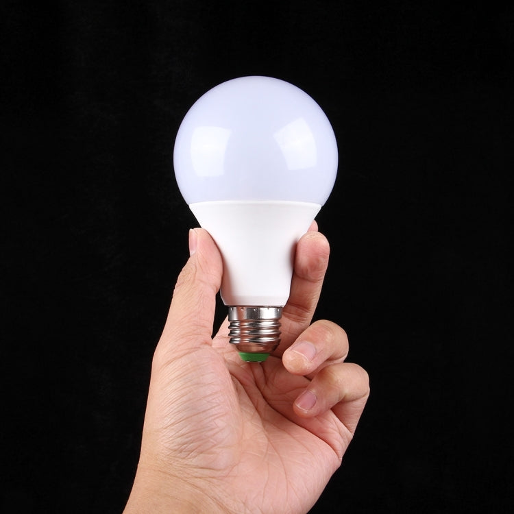 10W RGB LED Light Bulb , A80 E27 800-900LM with Remote Control, AC 85-265V