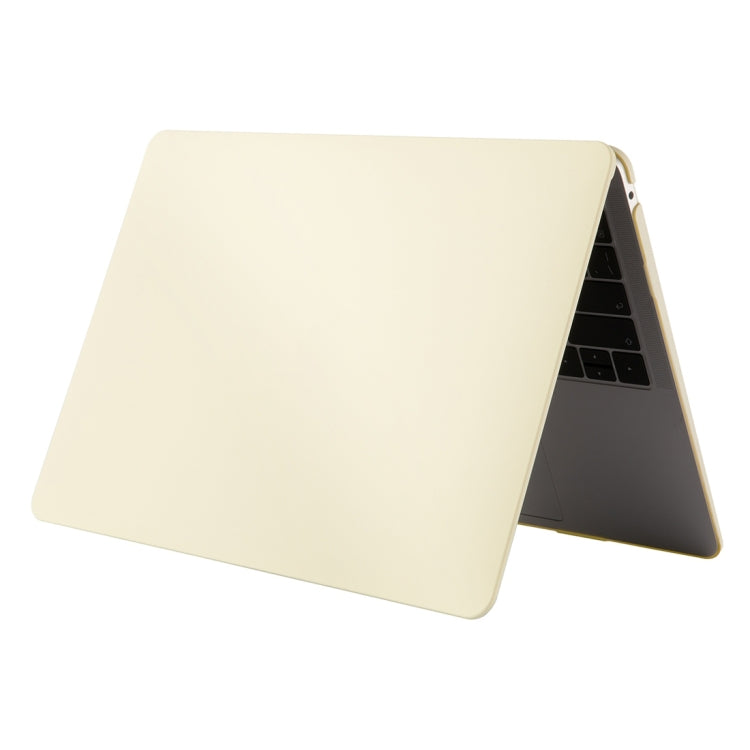 Cream Style Laptop Plastic Protective Case for MacBook Pro 15.4 inch (2019)