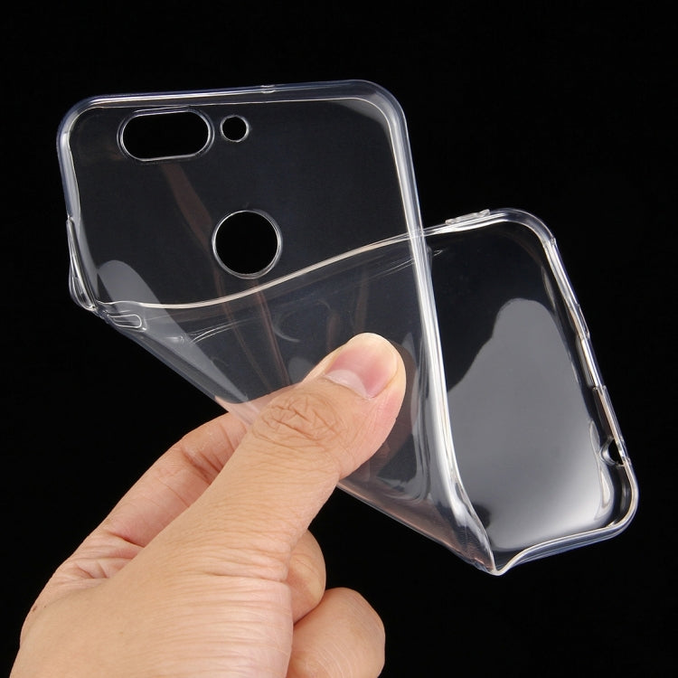 For Huawei  nova 2 Plus 0.75mm TPU Transparent Protective Case Back Cover Shell(Transparent)