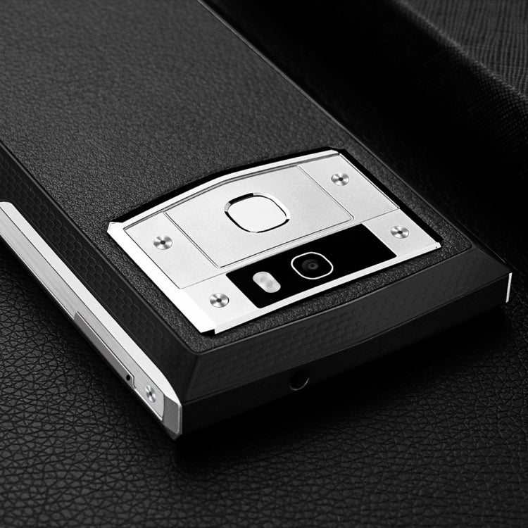 [HK Warehouse] OUKITEL K10000 Pro, 3GB+32GB, Press Fingerprint Identification, 10000mAh Battery, 5.5 inch Android 7.0 MTK6750T Octa Core up to 1.5GHz, Network: 4G, OTG, FOTA, GPS, FM