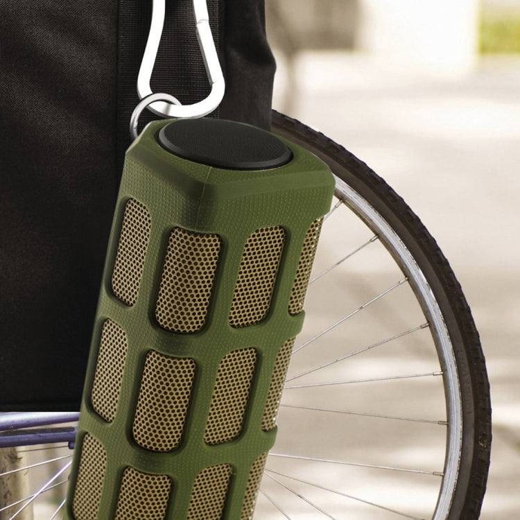 S772 2 in 1 10W Life Waterproof Portable Bluetooth Stereo Speaker / 5200mAh Power Bank, with Built-in MIC & Hanging Hook, Support Hands-free Calls & AUX IN, Bluetooth Distance: 10m