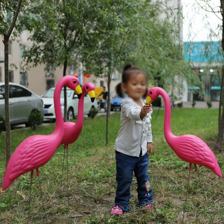 2 PCS Simulation Vivid Pink Flamingo Lawn Yard Garden Party Ornaments, Size: 56cm x 24cm