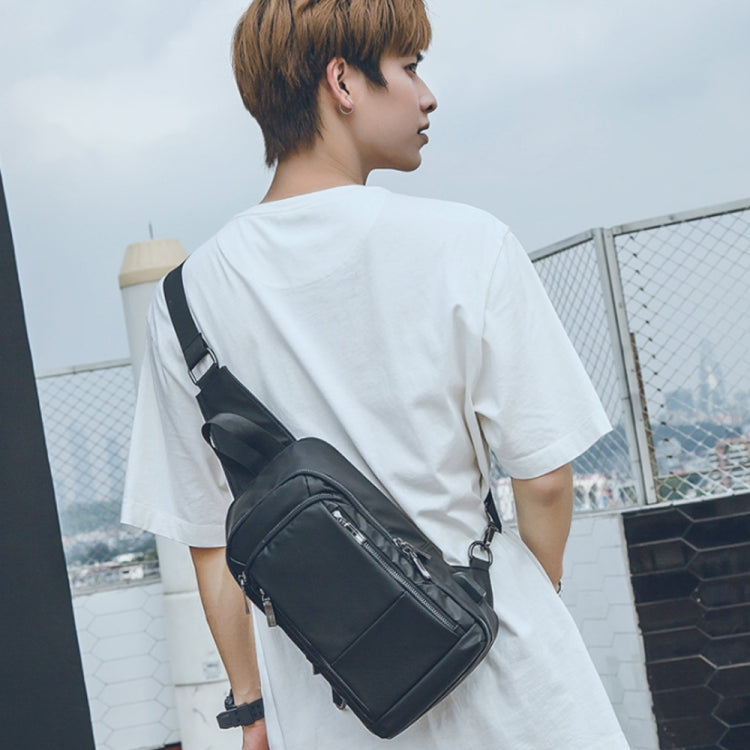 BAPASA X0001 Men Outdoor Sports Crossbody Bag with USB Port(Black)
