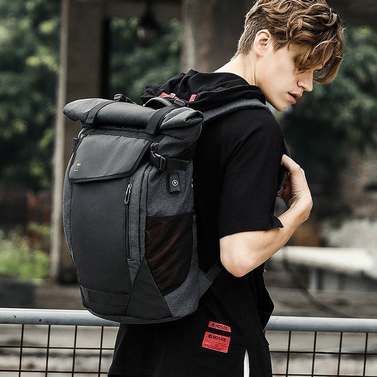 KAKA Large Capacity Travel Backpack Outdoor Fashion Shoulders Bag (Black)