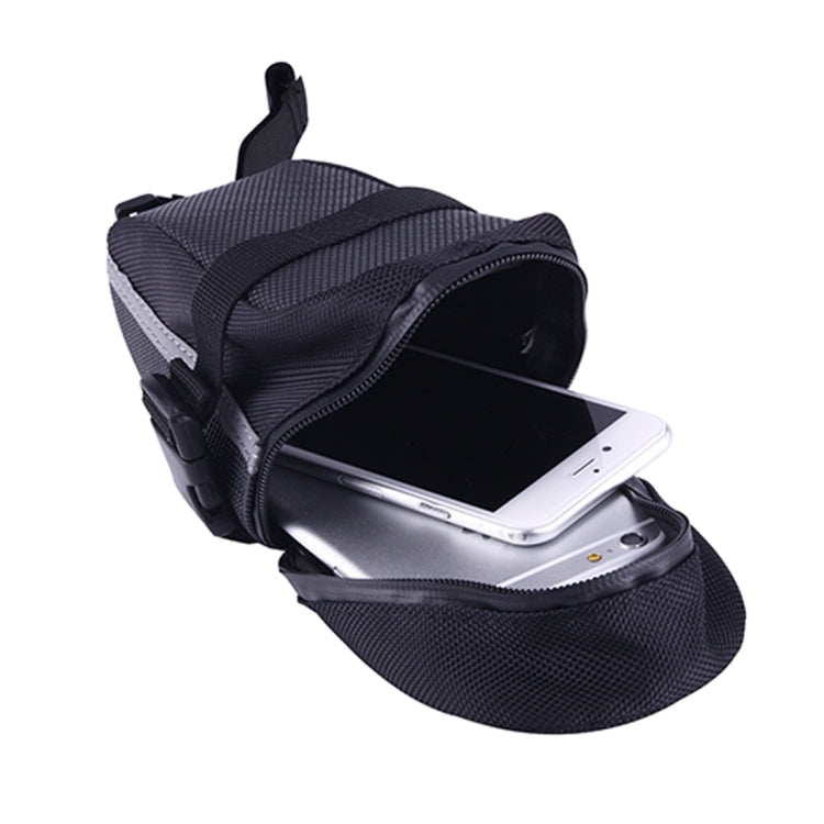 OQSPORT Bicycle Waterproof Seat Tail Bag Mountain Road Bike Saddle Bag with Waterproof Zipper & Quick Release Buckle & Tail Light Installation Rope, Size: 21x9x7cm(Black)