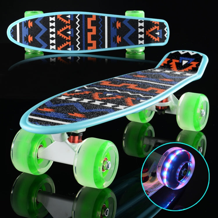 Shining Fish Plate Scooter Single Tilt Four Wheel Skateboard with 72mm Grinding Flash Wheel