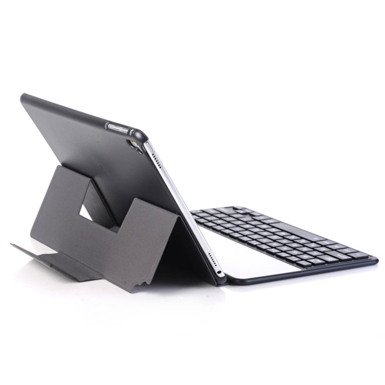 2028 for iPad 9.7 (2018) & iPad Air & Air 2 & iPad Pro 9.7 & New iPad 9.7 inch (2017) Universal Ultra-thin PC + PU Horizontal Flip Tablet Case + Bluetooth Keyboard