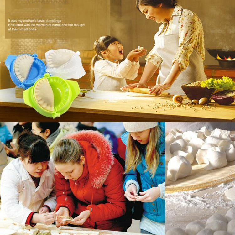 10 PCS Kitchen Crescent-shaped Dumplings Device, Random Color Delivery