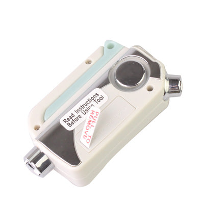 7 in 1 Emergency Tool (Glass Breaker / Seat Belt Cutter / Sonic Alarm / LED Flashlight / Emergency Flasher / Thermometer / Digital Tire Gauge)(Silver)