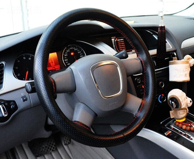 Leather Steering Wheel Cover With Needle and Thread, Size: 54x10.5cm