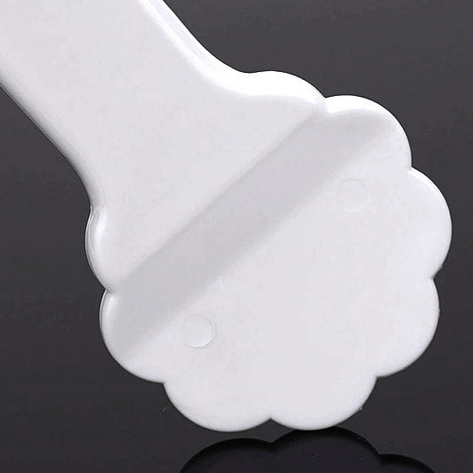 Convenient Toilet Knob Lifting Tool