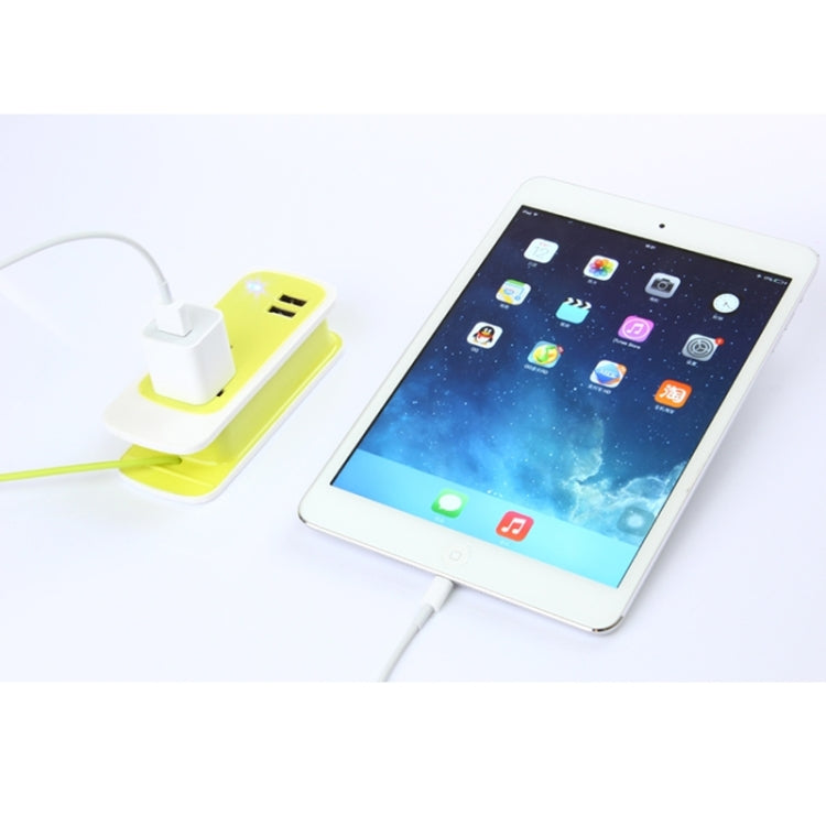 UK Plug Colorful 3 in 1 Dual USB Universal Power Socket, 2.1A Output, Cable Length: 1.5M
