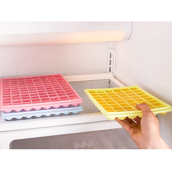 Diamond Shape 60-Grid Ice Cube Tray, Random Color Delivery