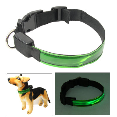 Durable Dog Collar Pets Neck Strap Pet Supplies with Flashing Light, Size: M