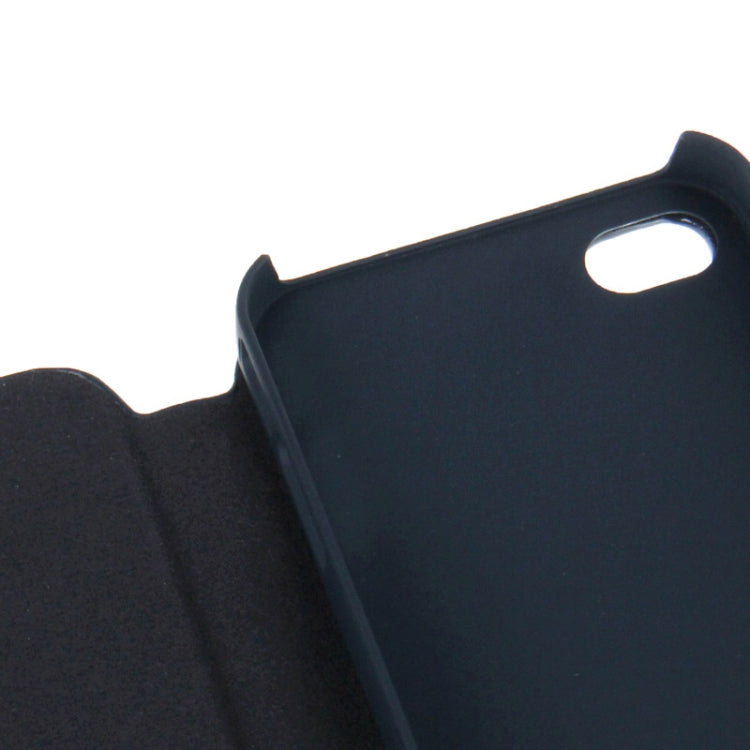 Embossing Pattern Flip Leather Case with Holder & Suction Cup for iPhone 4 & 4S