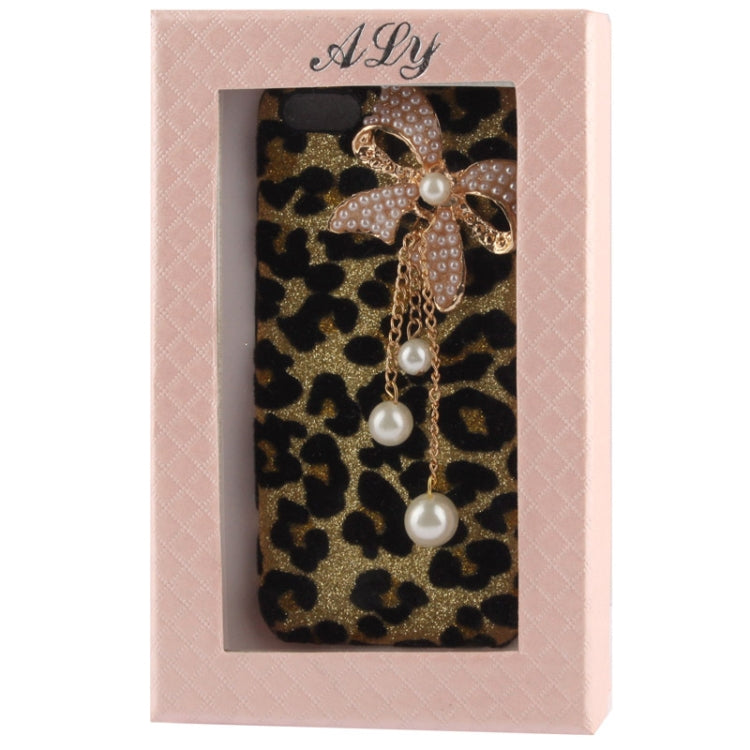 3D Pearl Bowknot Encrusted Leopard Pattern Shimmering Powder Plastic Case for iPhone 5C