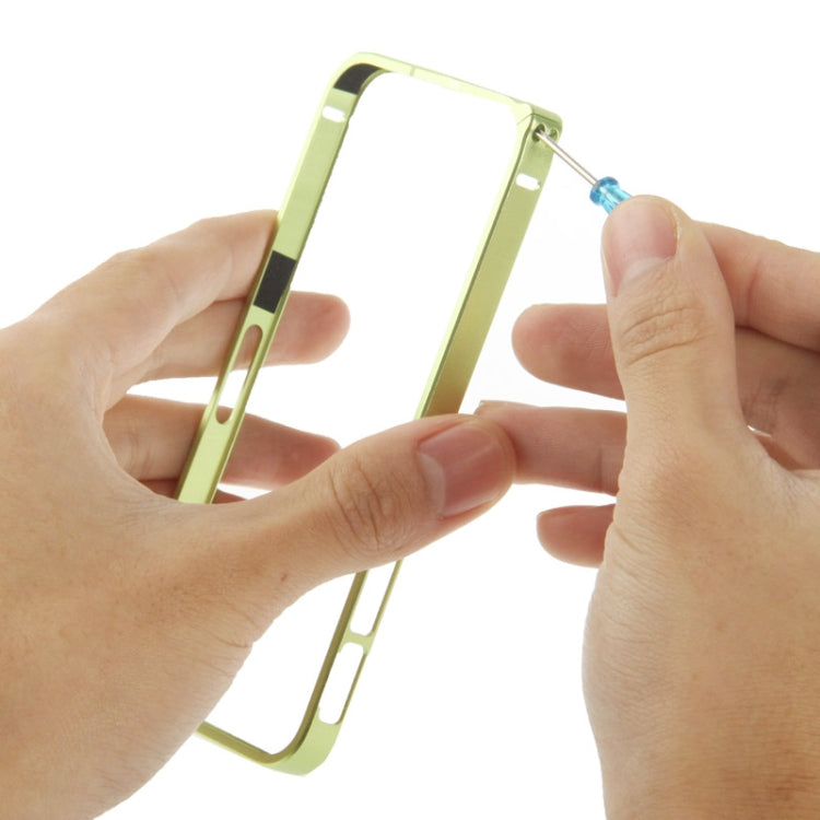 0.7mm Ultra Light Detachable Premium Metal Frame with Screwdriver & Screw for iPhone 5 & 5s & SE(Green)