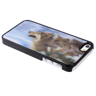 3D Effects Style Wolves Pattern Plastic Case for iPhone 5 & 5s & SE