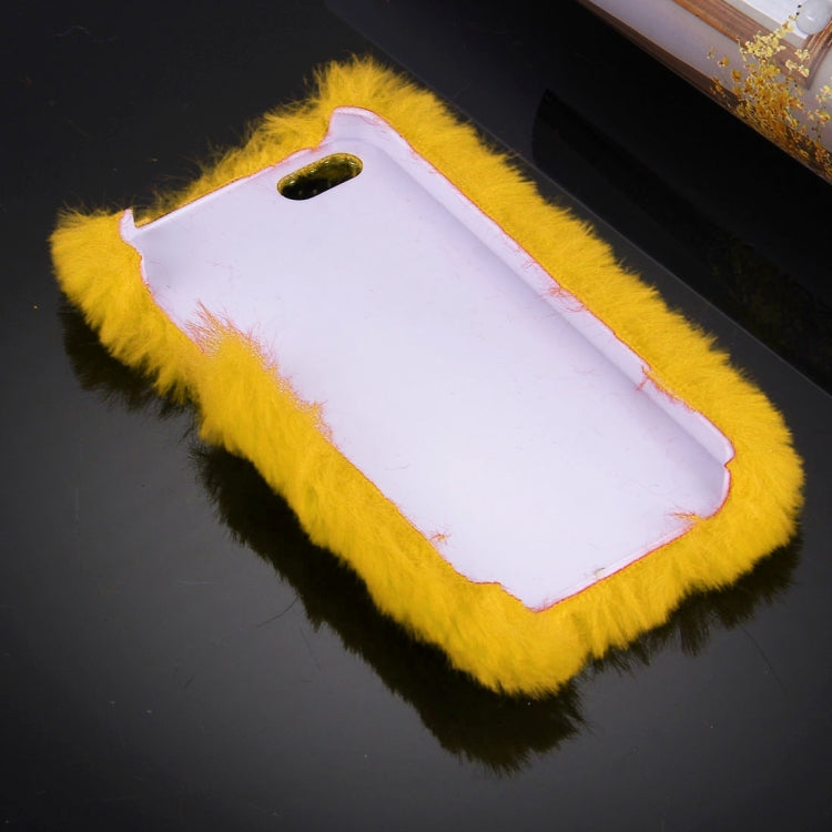 For iPhone 5 & 5s & SE Diamond Encrusted Winter Warm Fur Plastic Case