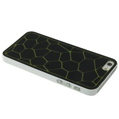 Liquid Cubed Geometric Pattern White Border Anti-scratch Plastic Case for iPhone 5 & 5s & SE