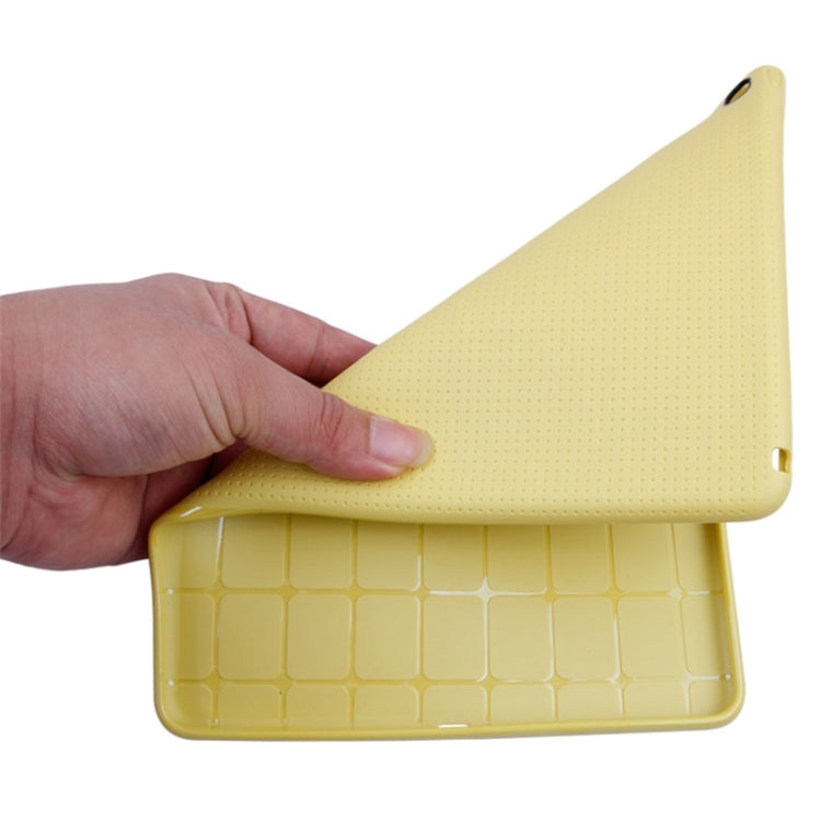 Honeycomb TPU Case for iPad Air 2