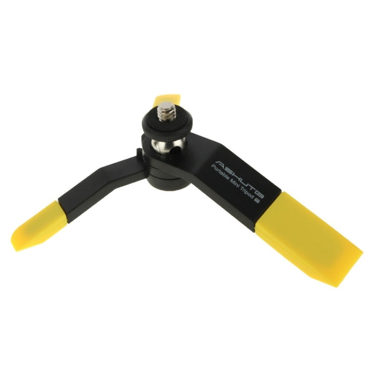 Portable Mini Tripod with Clip