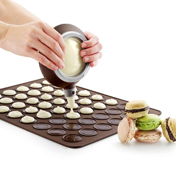 Large Size 2 Sides Macaron Special Silicone Mat Cake Muffin Mold(Coffee)