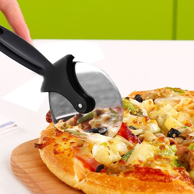 Stainless Steel Round Pizza Cutter Knife with Plastic Handle(Black)
