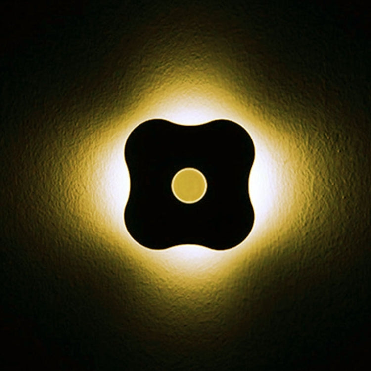 Four-Leaf Clover Design Night Light, W