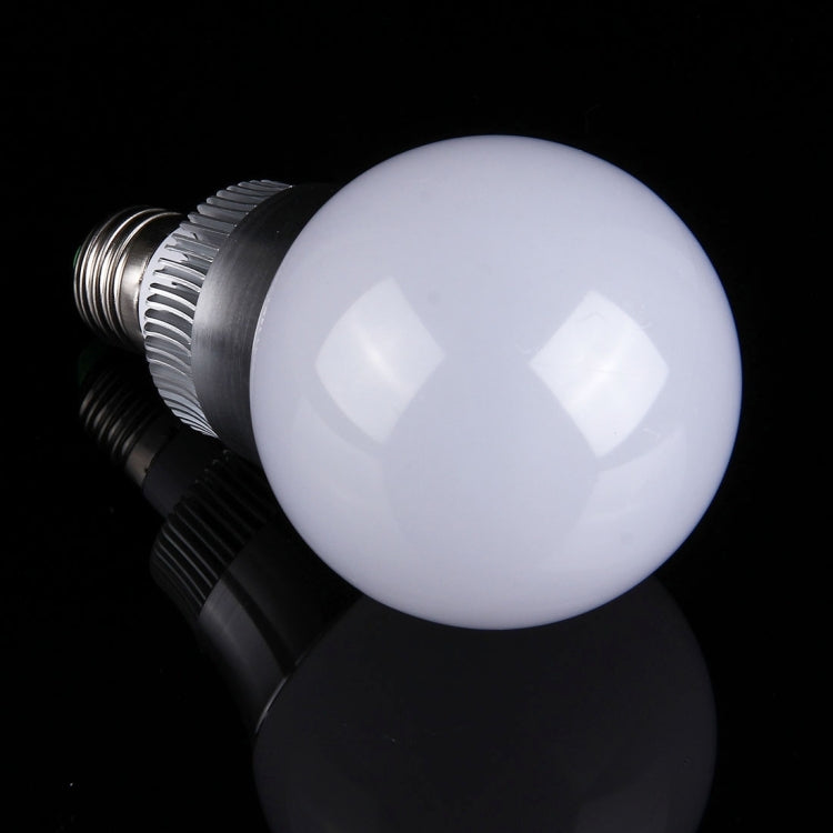 E27 10W RGB LED Ball Steep Light Bulb, Luminous Flux: 800-900lm, with Remote Controller