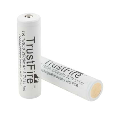 2 PCS TrustFire 18650 2000mAh 3.7V Long Lasting Rechargeable Lithium ion Battery with Circuit Protection(White)