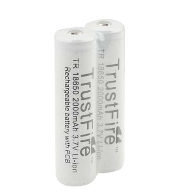 2 PCS TrustFire 18650 2000mAh 3.7V Long Lasting Rechargeable Lithium ion Battery with Circuit Protection(White)