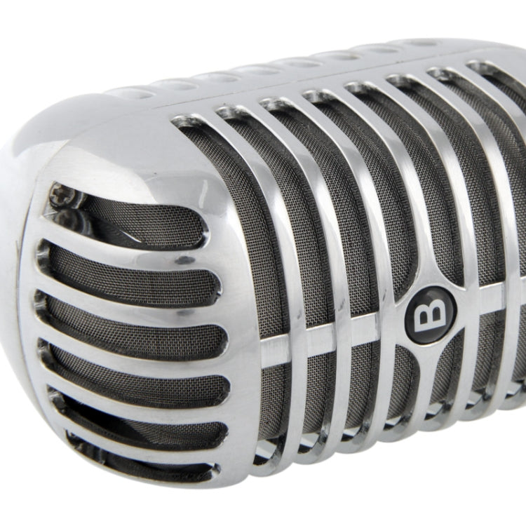 Professional Wired Classical Dynamic Microphone, Length: 18cm