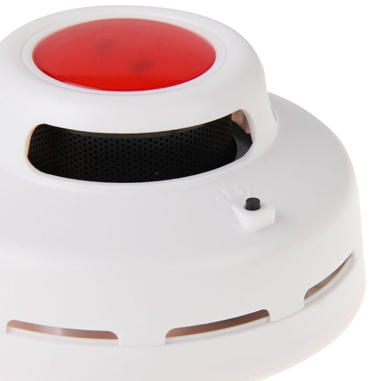 First Alert Battery-Operated Smoke Alarm with Infrared Photoelectric Sensor, Transmitting Distance: 200m (Open)