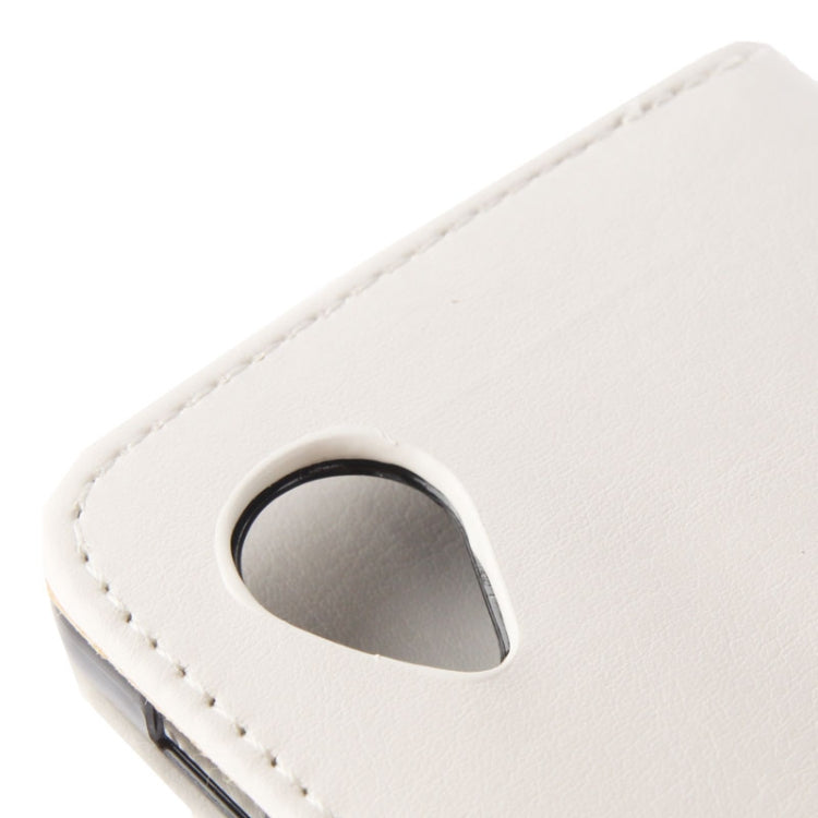 Crazy Horse Texture Leather Case with Credit Card Slot & Holder for  Google Nexus 5 (White)
