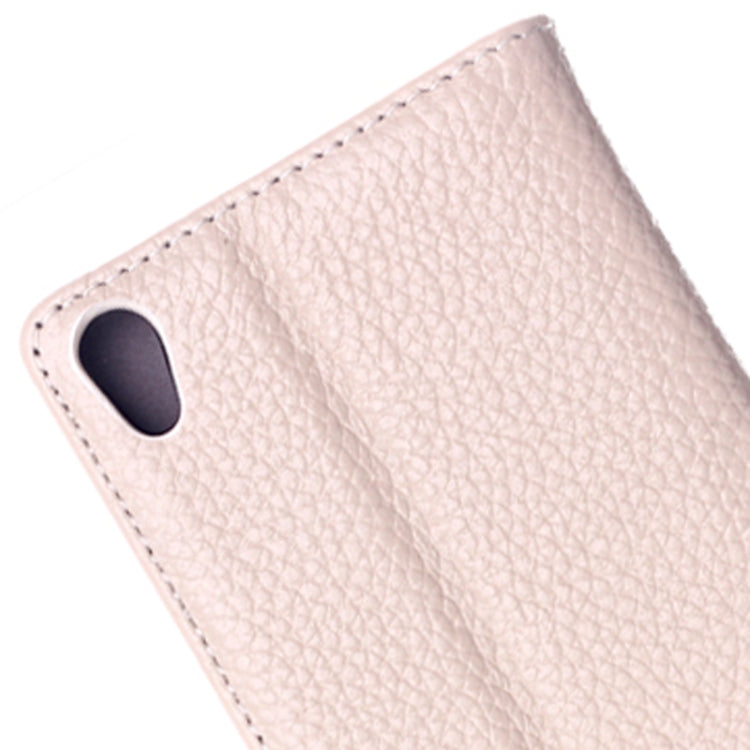 Litchi Texture Horizontal Flip Top-grain Leather Case with Card Slots & Holder for Huawei Ascend P7(White)