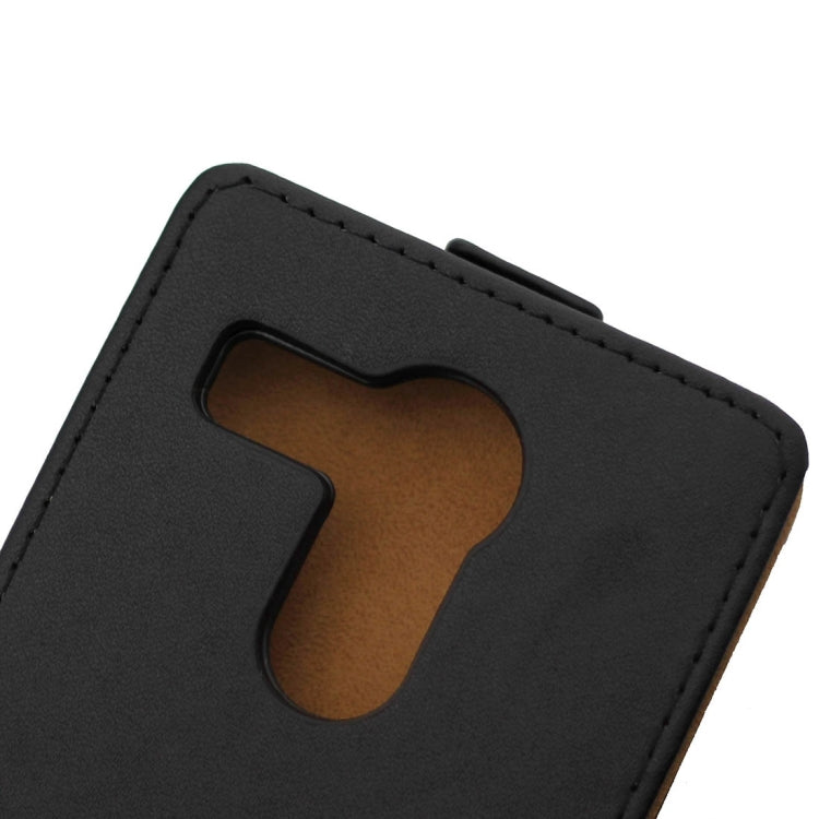 Khaki Lining Vertical Flip Magnetic Buckle PU Leather Case for Google Nexus 5X(Black)