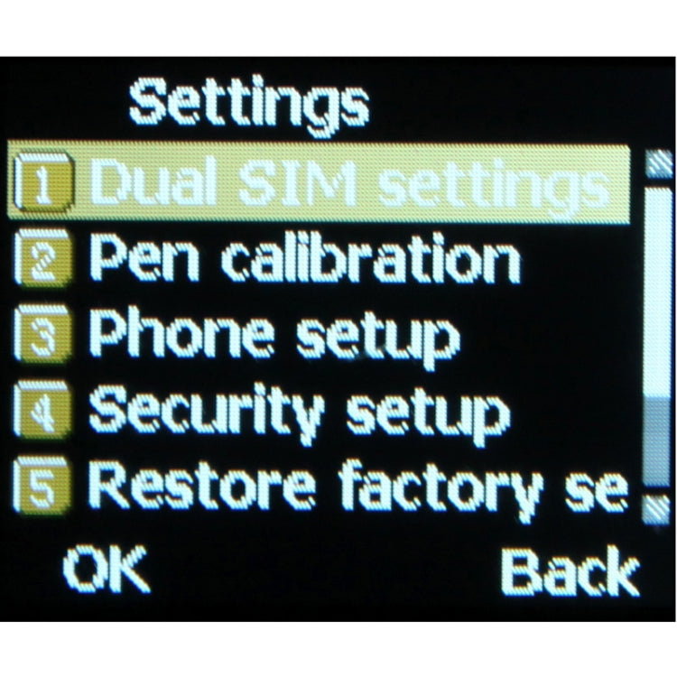 Q8 Smart Watch Phone, Silica Gel Belt Design, Bluetooth / FM Radio, Dual SIM, Network: 2G(Black)