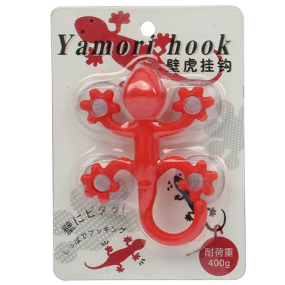 Cute Gecko Style Plastic Hook with Suction Cup (Random Color Delivery)