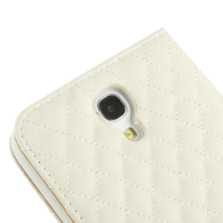 Plaid Texture Diamond Encrusted Flower Button Flip