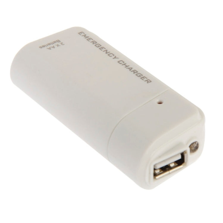 AA Batteries Emergency USB Charger with Flashlight