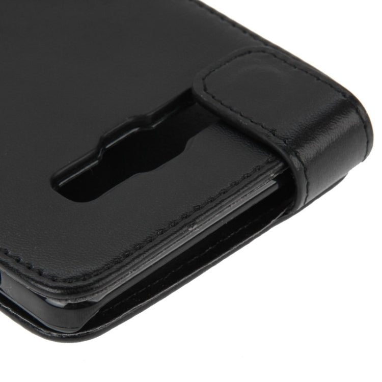Vertical Flip Magnetic Snap Leather Case for Galaxy A7 / A700(Black)