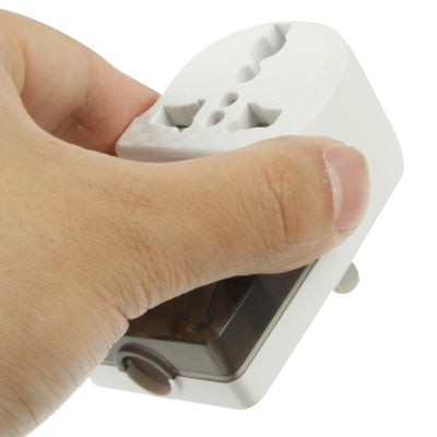 AU Plug to UK Plug AC Wall Travel Power Socket Plug Adaptor